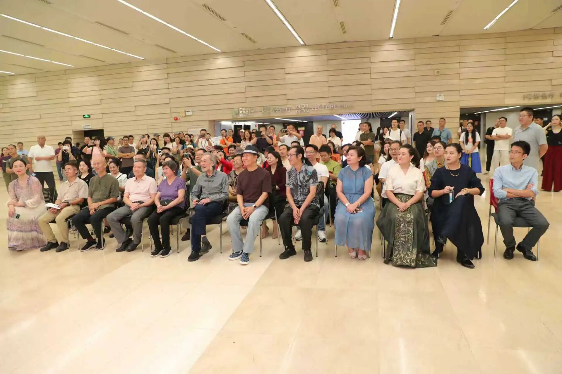 心灵疗愈新范式："心象互陈"跨界展览9月9日广州启幕——广州首个艺术与心理学深度对话展览亮相广州图书馆